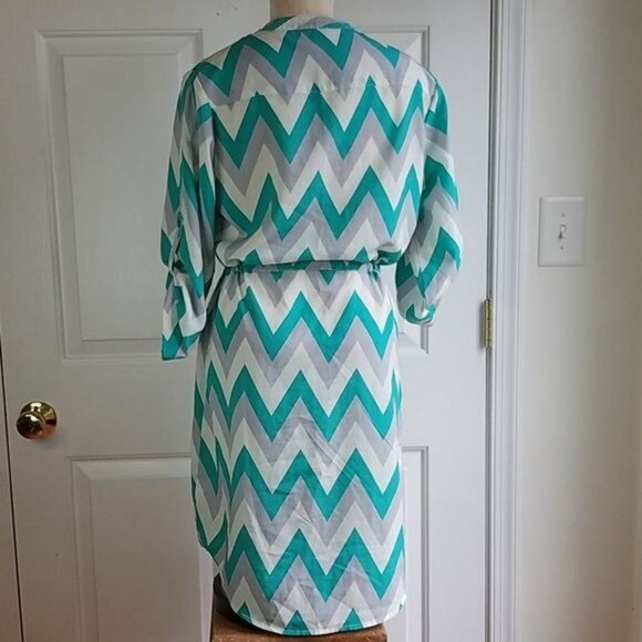 Tacera Dress Chevron Green Gray Tab Sleeve V Neck Women's WOMAN'S SIZE Medium - Picture 6 of 12
